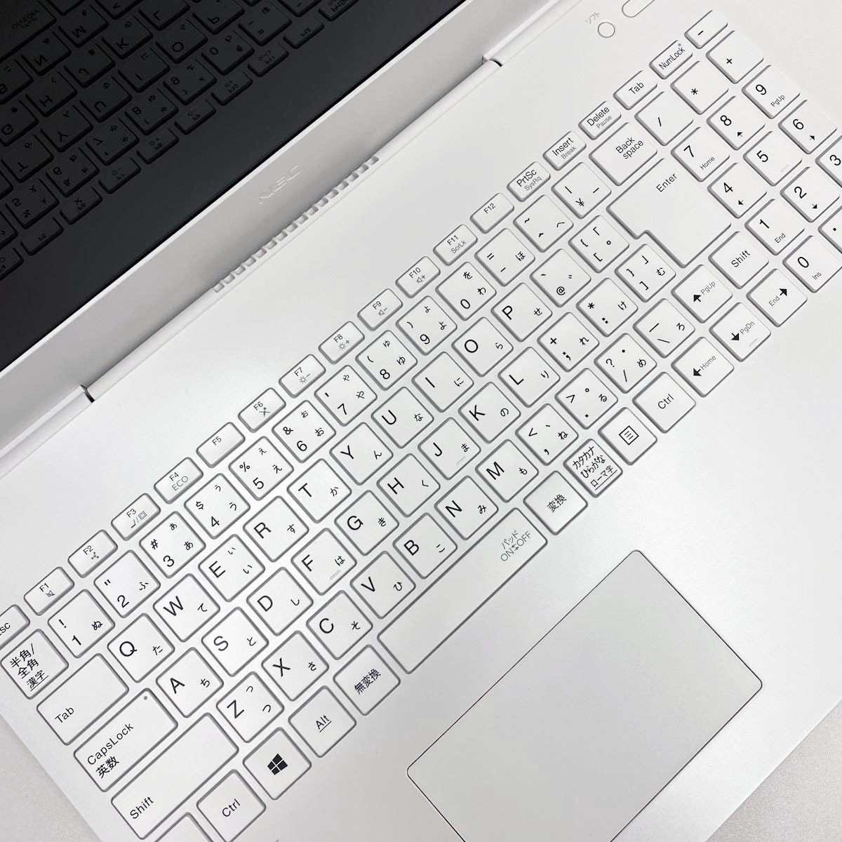 中古 LaVie N157CAAW NEC ノートパソコン Corei7 10510U/16GB/SSD256GB