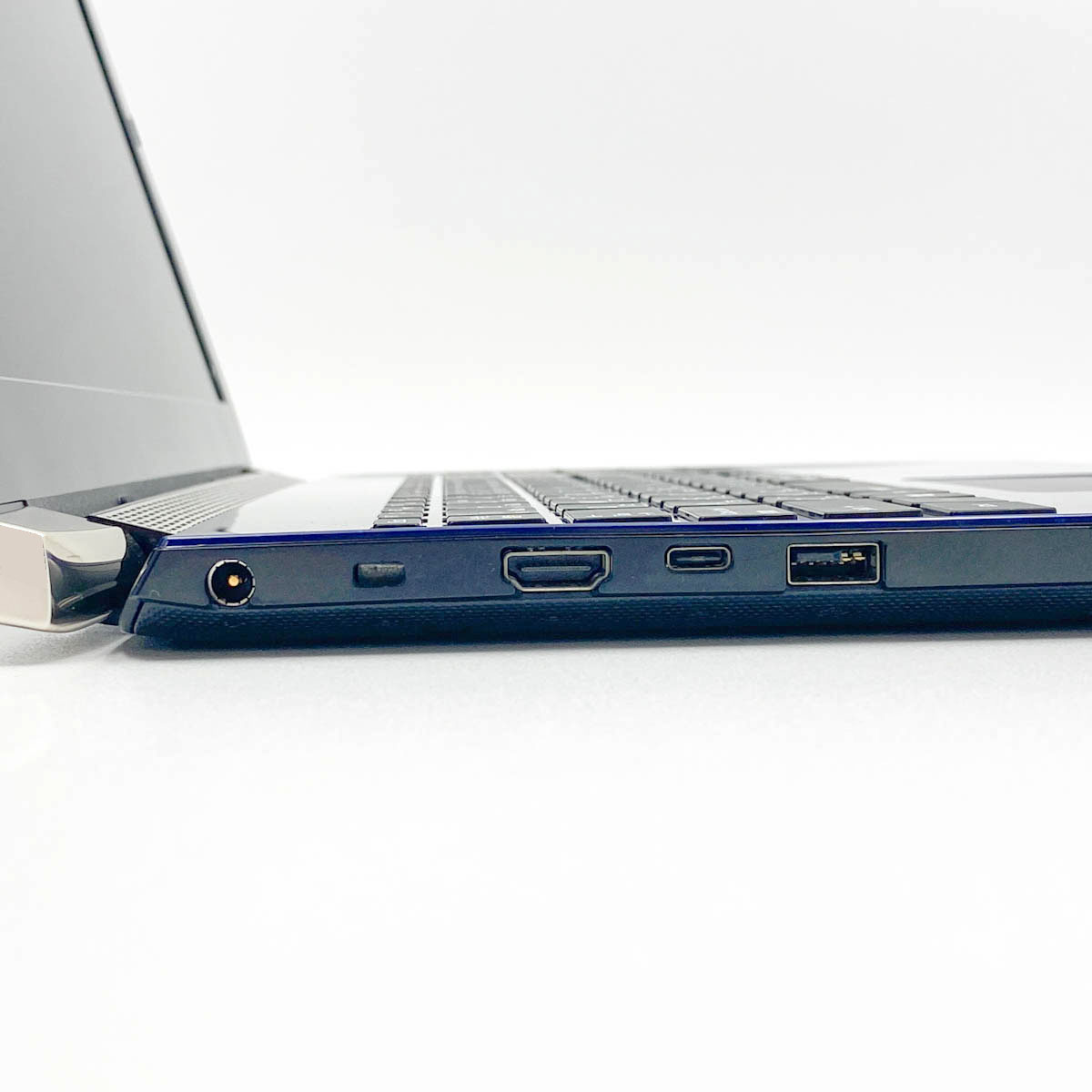 中古 dynabook P1-X7MP-BL 東芝 ノートパソコン Corei7 8565U/16GB