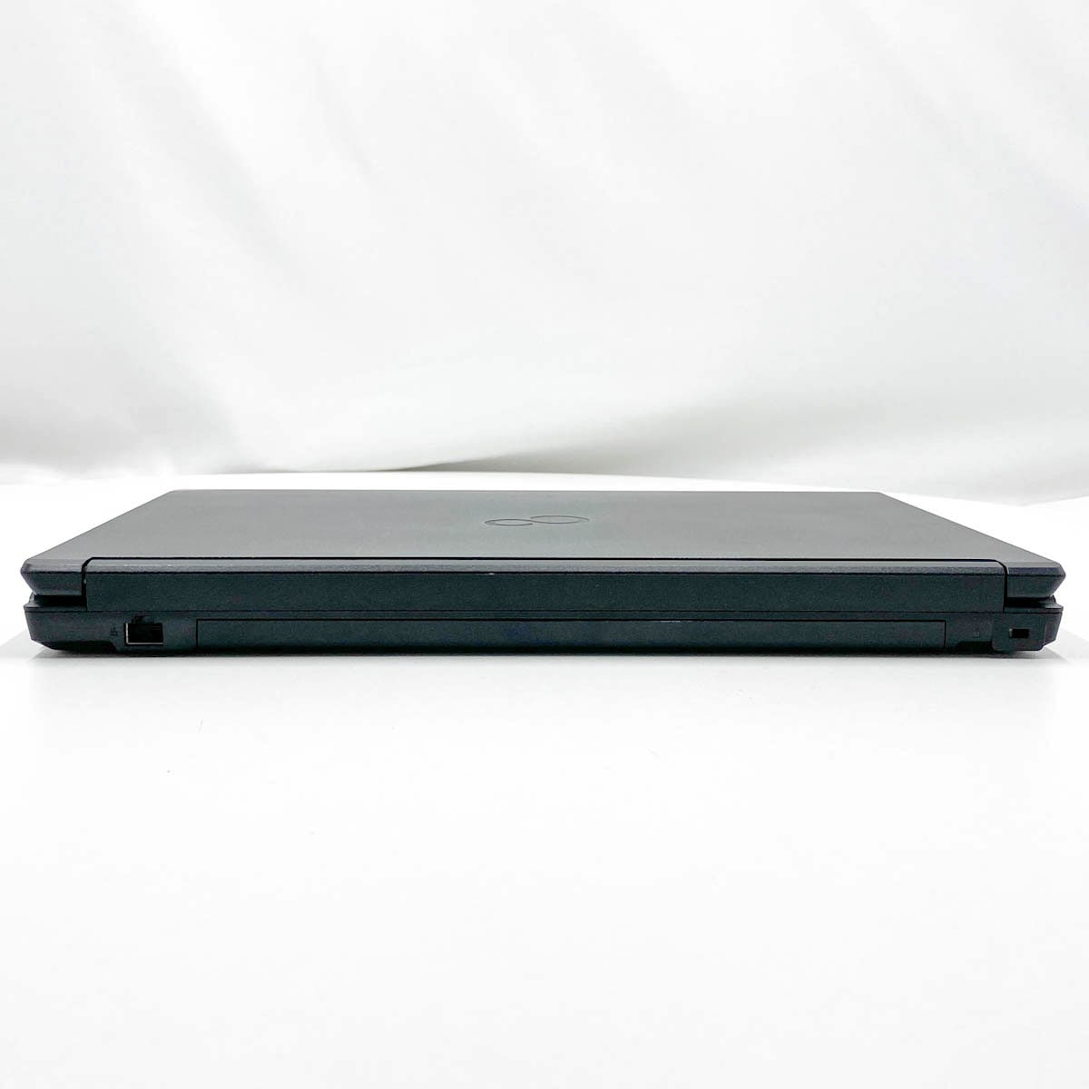 中古 LIFEBOOK A7511/G 富士通 ノートパソコン Corei5 1145G7/16GB