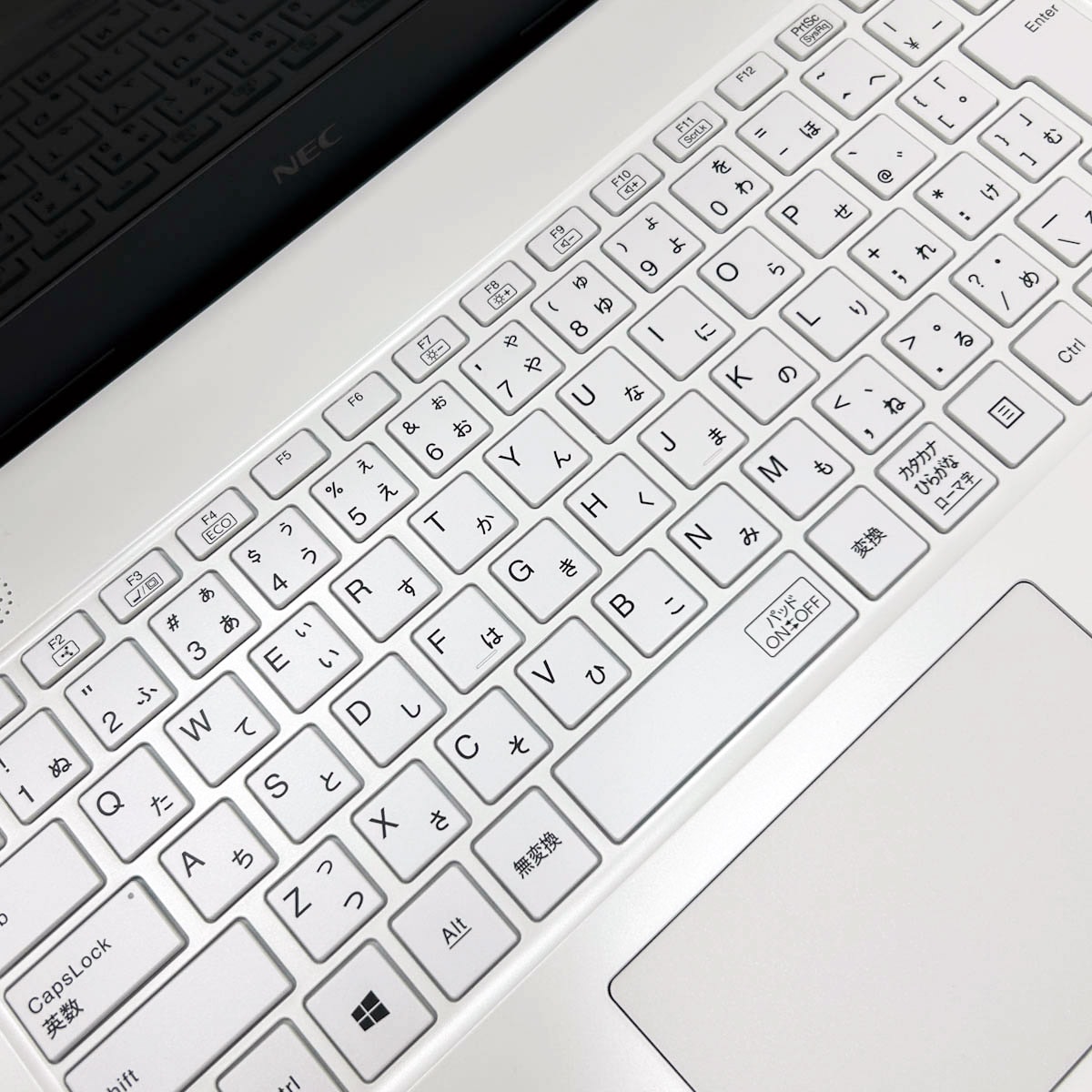中古 LaVie HM750PAW NEC ノートパソコン Corei7 8565U/16GB/SSD512GB