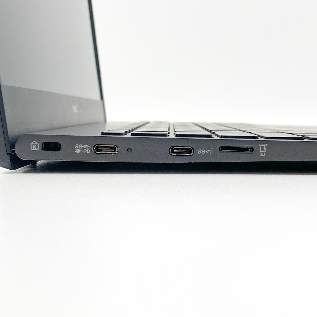 中古 VersaPro VKV18G-7 NEC ノートパソコン Corei7 10510U/16GB