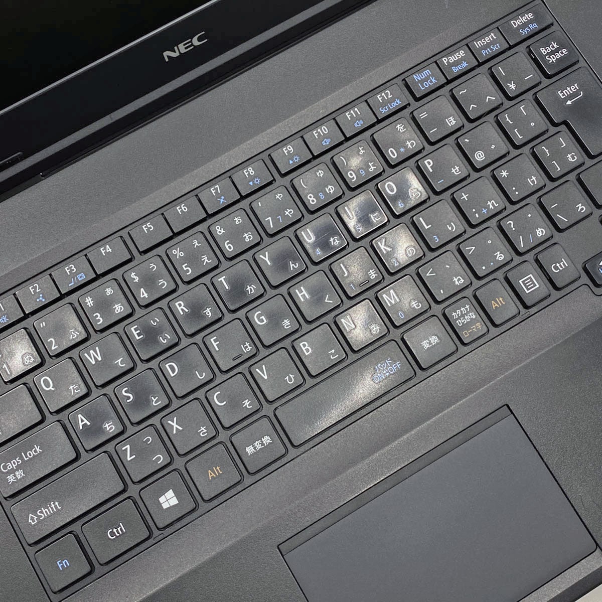 中古 VersaPro VKT16XZG2 NEC ノートパソコン 02 Corei5 8250U/8GB 中古 VersaPro VKT16XZG2 NEC ノートパソコン 02 Corei5 8250U/8GB
