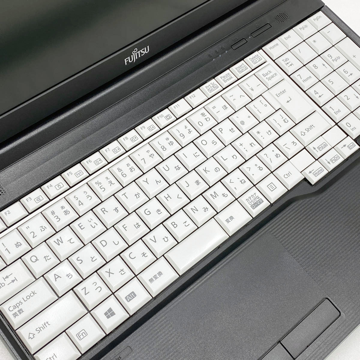 中古 LIFEBOOK A579/CX 富士通 ノートパソコン Corei3 8145U/8GB