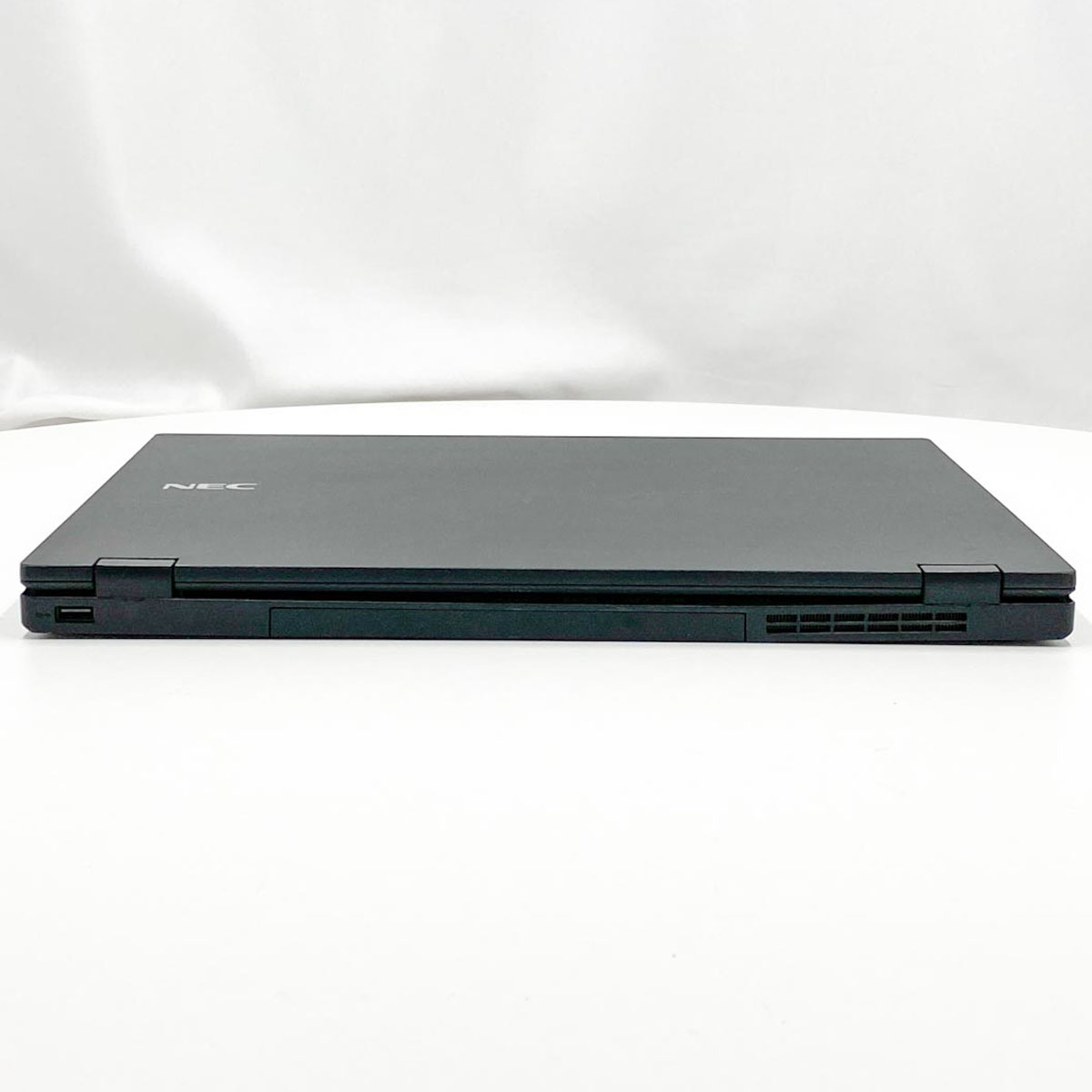 中古 VersaPro VKM16X-5 NEC ノートパソコン Corei5 8365U/8GB