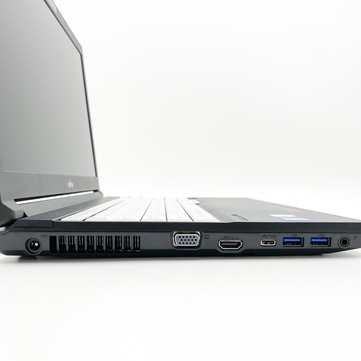 中古 LIFEBOOK A5513/NX 富士通 ノートパソコン Corei5 1235U/16GB