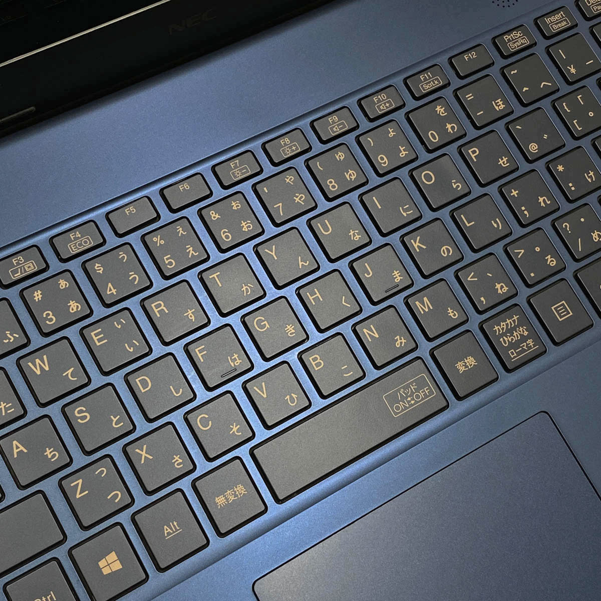 中古 LaVie HM750PAL NEC ノートパソコン Corei7 8565U/16GB/SSD512GB