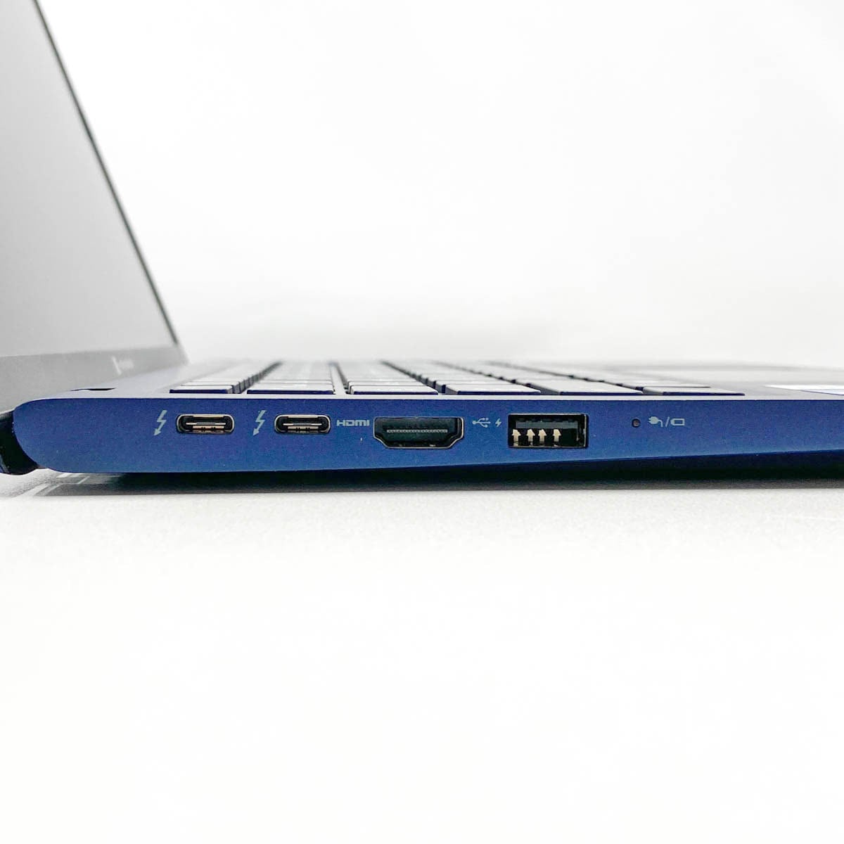 中古 DynaBook XCX83/YLE 東芝 ノートパソコン Corei5 1334U/16GB