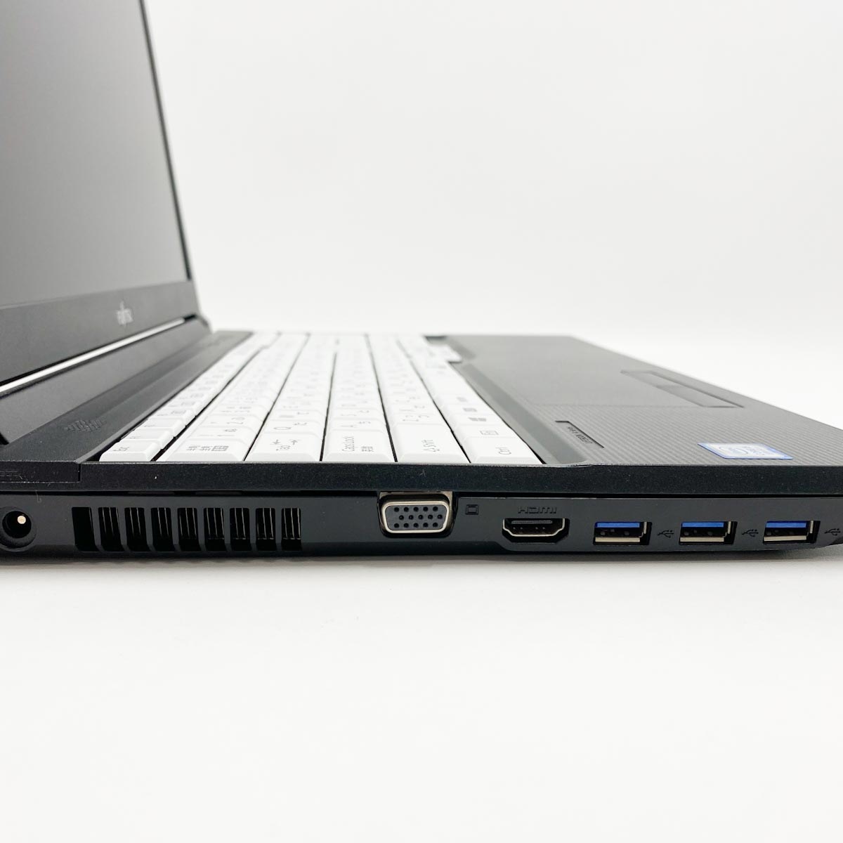 中古 LIFEBOOK A579/CX 富士通 ノートパソコン Corei5 8265U/8GB