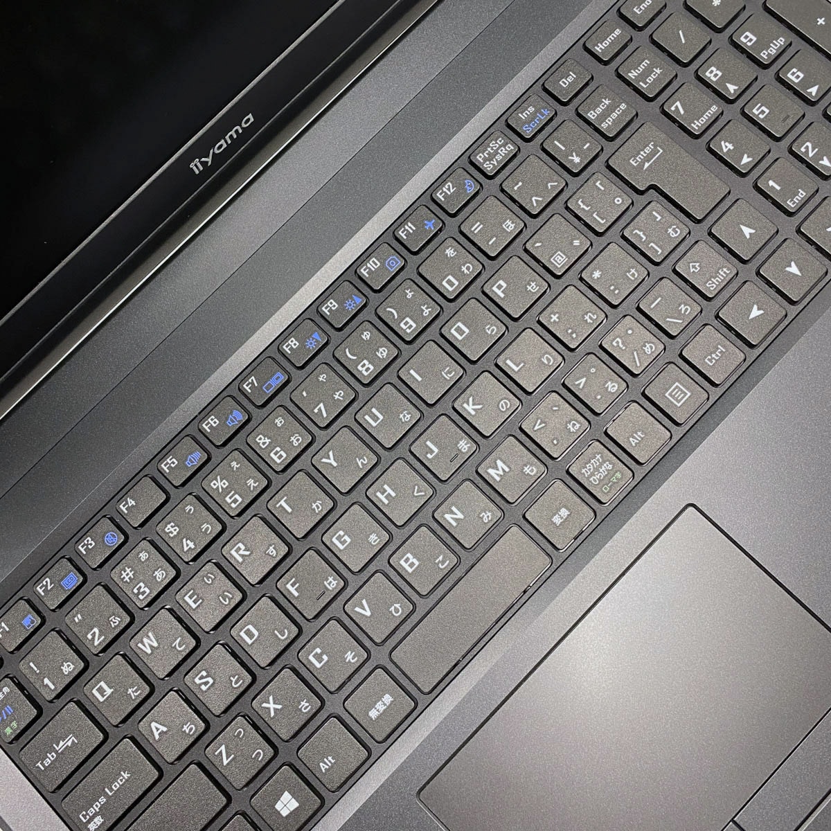 中古 IStNXi-15FH054 iiyama ノートパソコン Corei7 1065G7/16GB