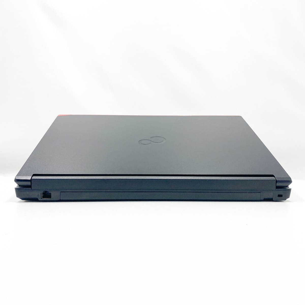 中古 LIFEBOOK A7510/E 富士通 ノートパソコン Corei7 10610U/16GB
