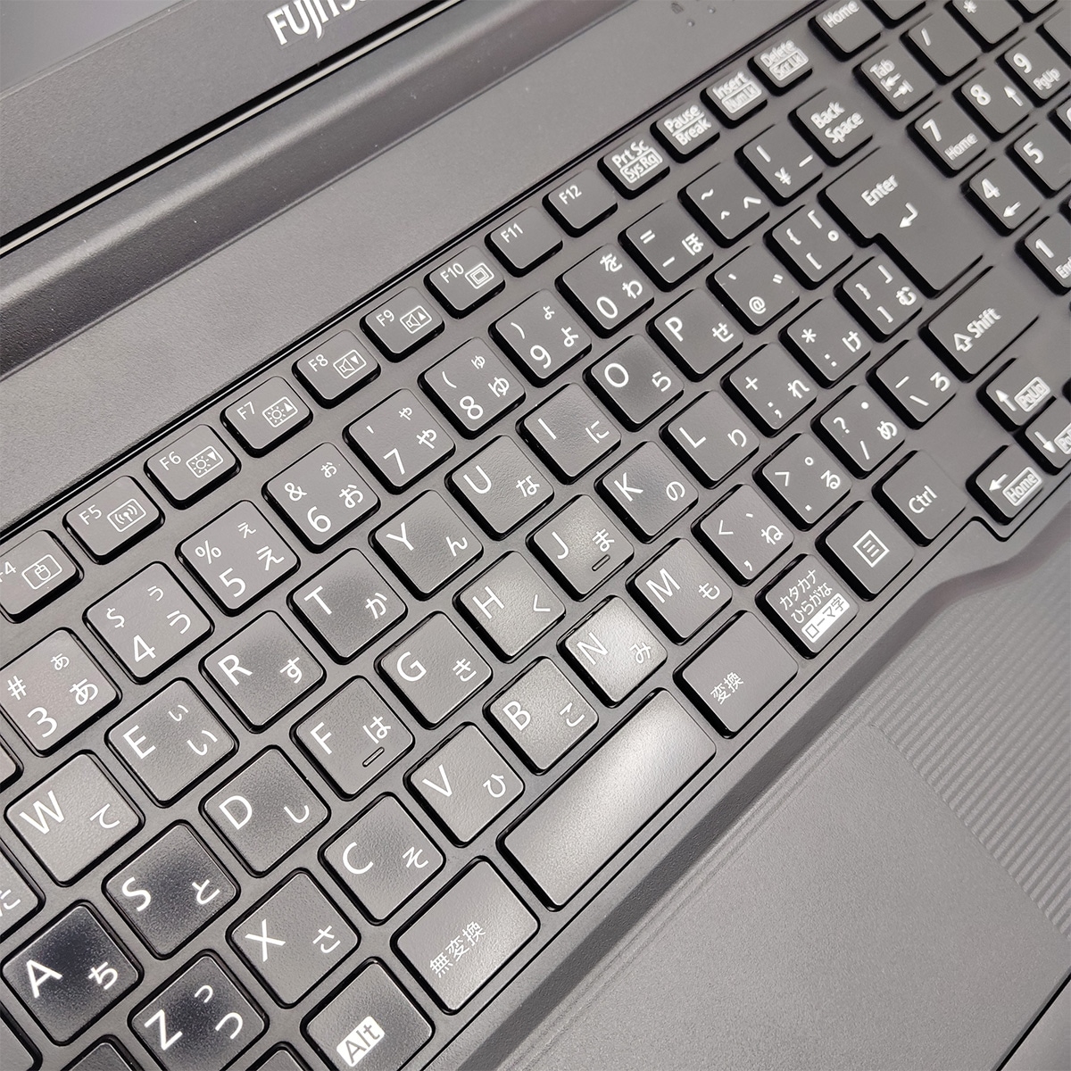 30 高性能 2022年製 富士通 core i5 10世代 Windows11 高速SSD搭載