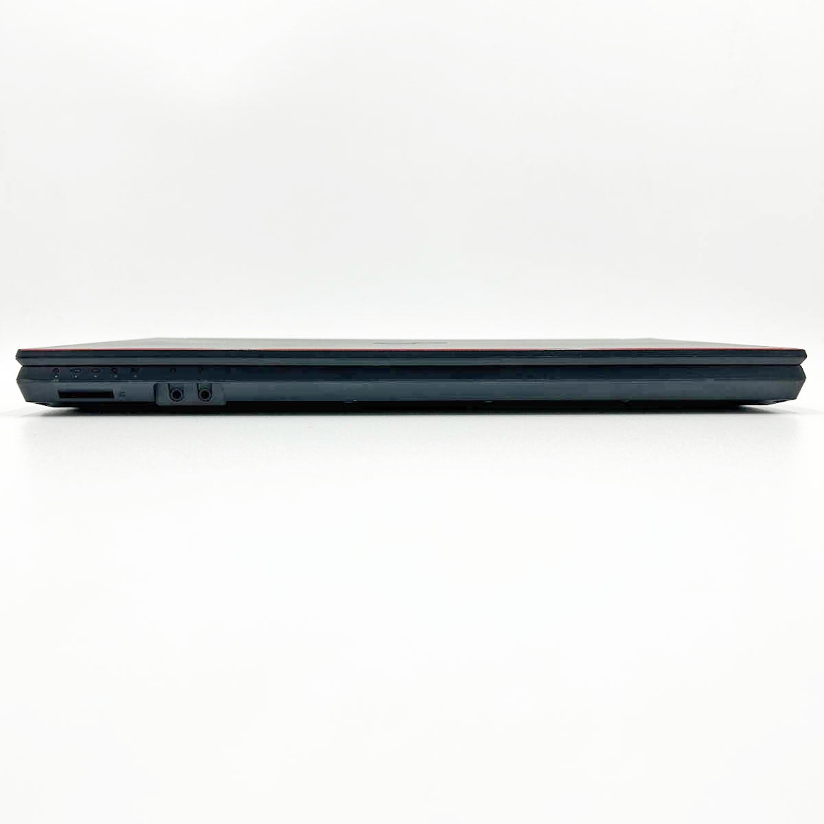 中古 LIFEBOOK A7511/G 富士通 ノートパソコン Corei5 1145G7/16GB