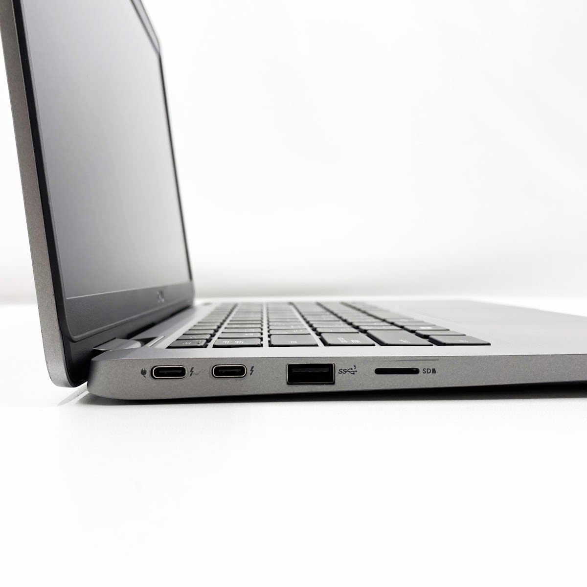 中古 Latitude 5330 DELL ノートパソコン Corei7 1265U/16GB/SSD512GB