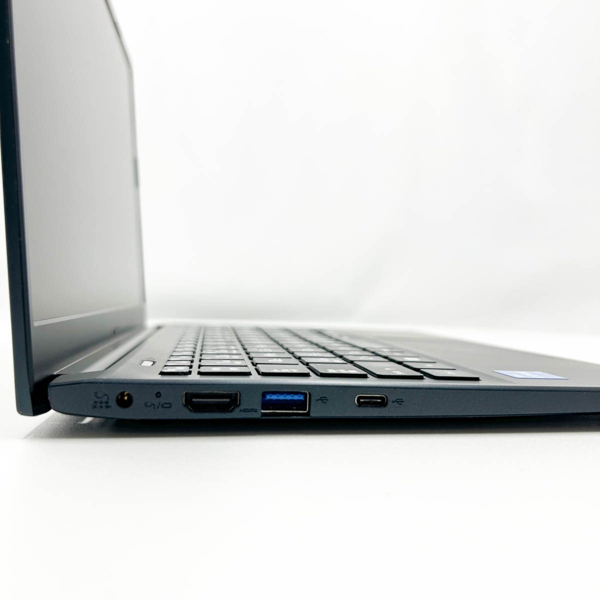 中古 dynabook SJ73/KV 東芝 ノートパソコン Corei3 1215U/8GB
