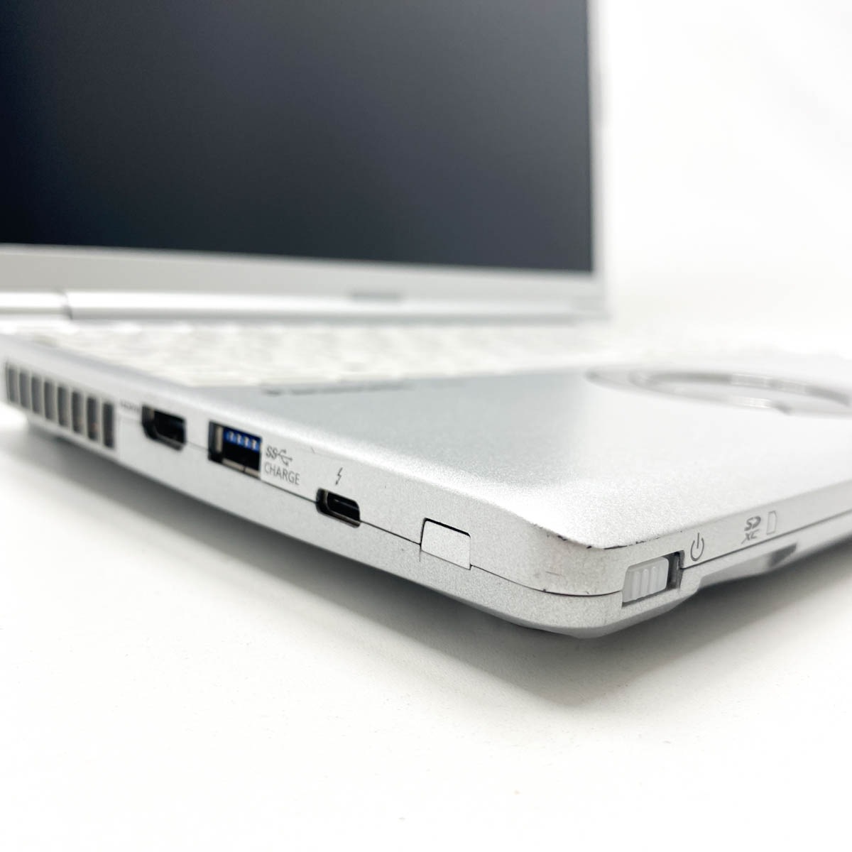 WiFi有パナソニック 中古PC SV8KDCVS SSD 無線 カメラ 即使用 中古 レッツノート Let's note CF-SV8KDCVS Panasonic ノートパソコン