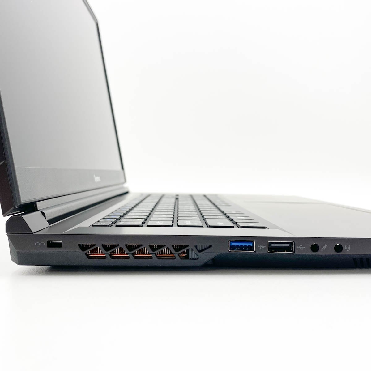中古 IStNEi-17FH126-i7 iiyama ノートパソコン Corei7 13700H/16GB