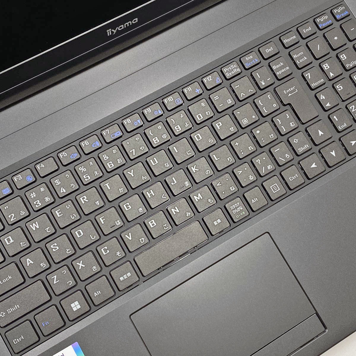 中古 ISeNEi-15FH121-i7 iiyama ノートパソコン Corei7 1165G7/16GB