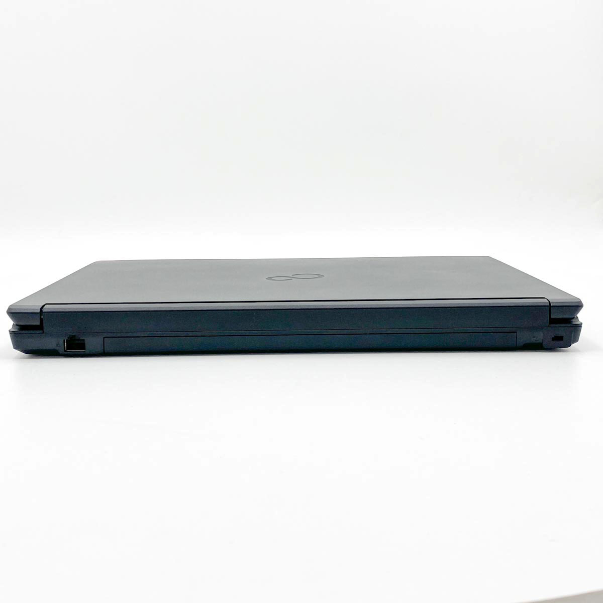 中古 LIFEBOOK A5510/EX 富士通 ノートパソコン Corei5 10210U/8GB