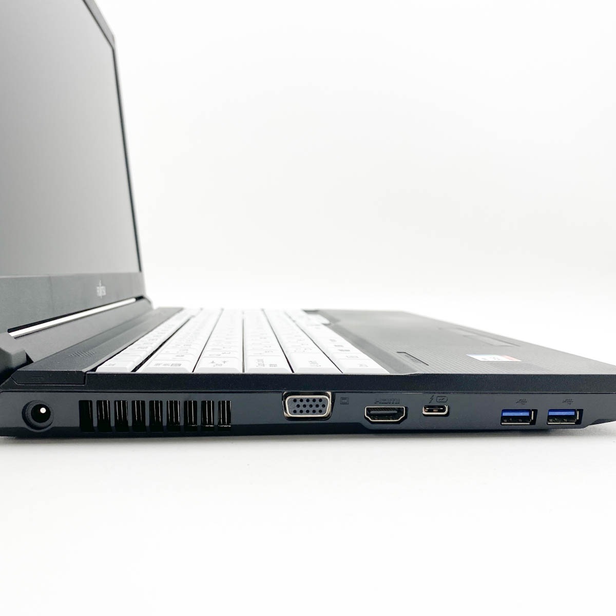 中古 LIFEBOOK A7511/G 富士通 ノートパソコン Corei5 1145G7/16GB
