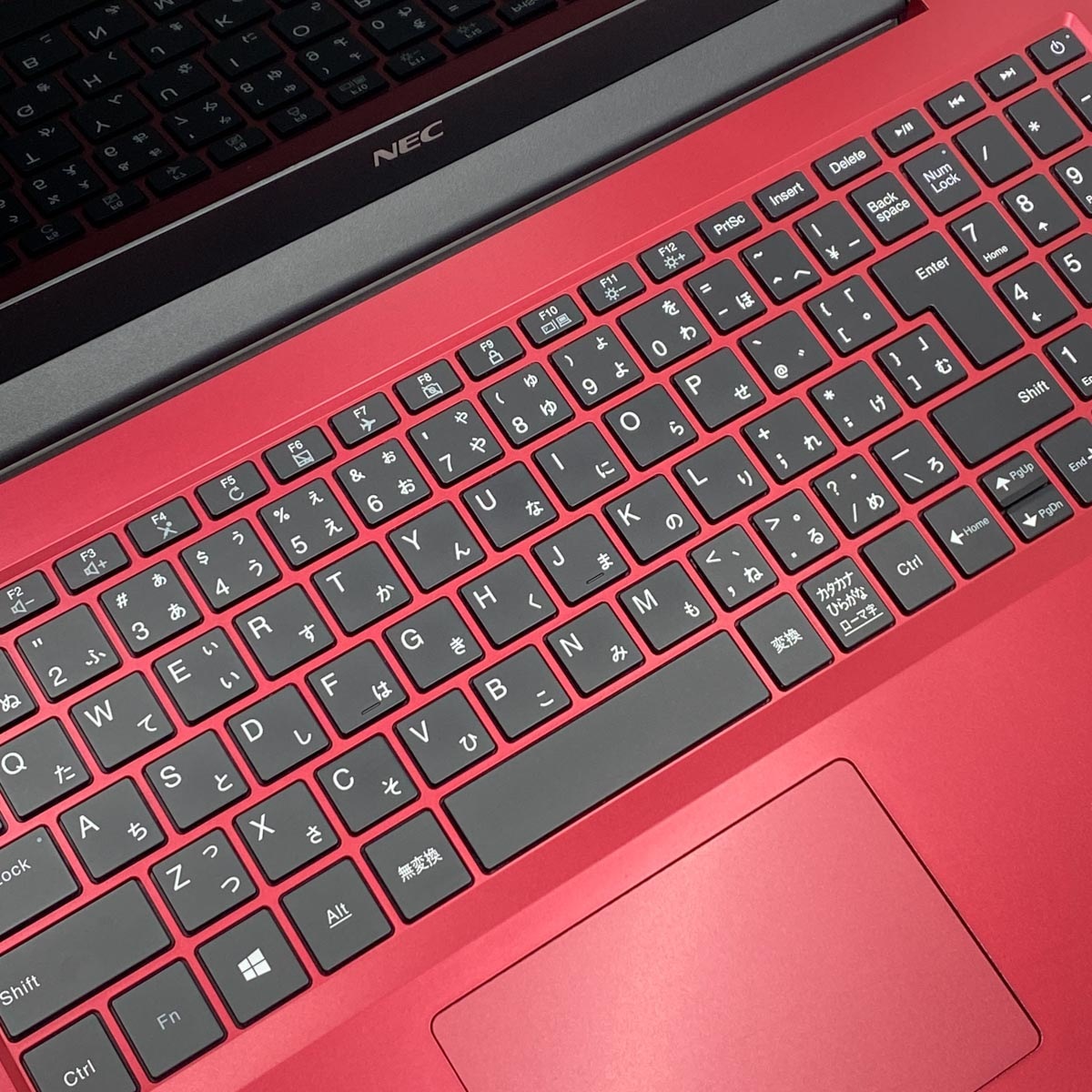 中古 LaVie NS700NAR NEC ノートパソコン Corei7 8565U/12GB/SSD256GB
