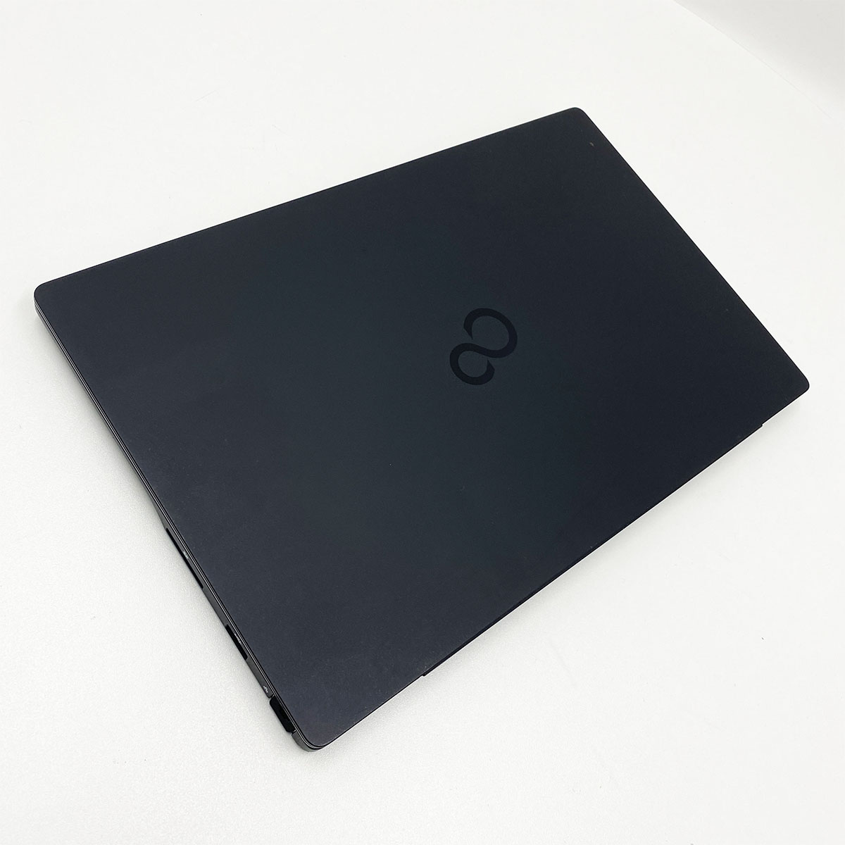 中古 LIFEBOOK U9311/F 富士通 ノートパソコン Corei7 1185G7/16GB