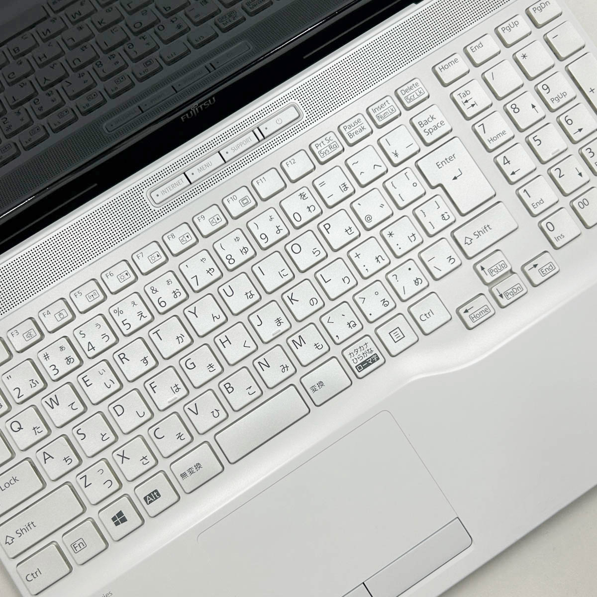 中古 LIFEBOOK AH47/H1 富士通 ノートパソコン Corei5 1135G7/16GB