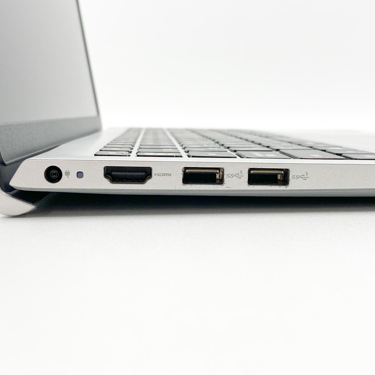 中古 Inspiron 15 3511 DELL ノートパソコン Corei7 1165G7/16GB