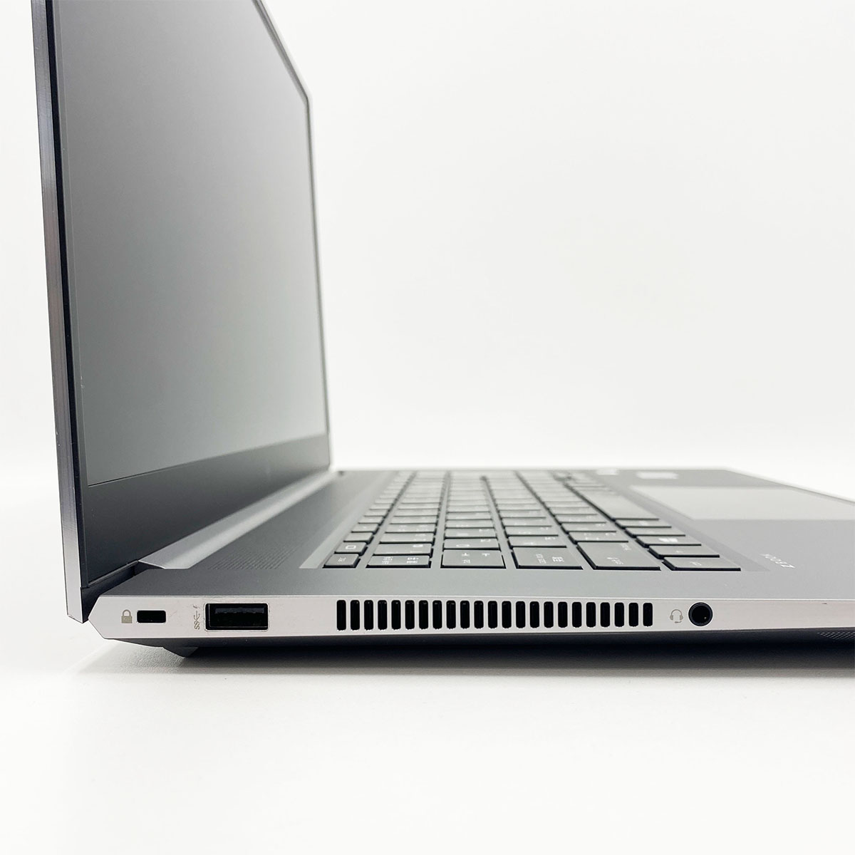 中古 ZBook Studio G7 MV HP ノートパソコン Corei7 10850H/32GB
