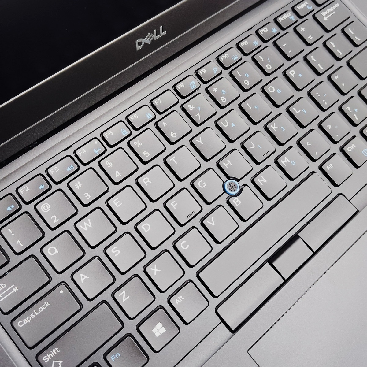 中古 Latitude 5490 DELL ノートパソコン Corei5 8250U/8GB/SSD256GB