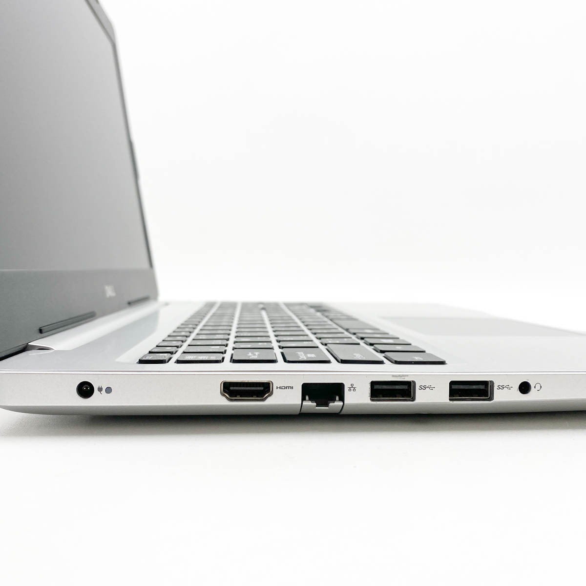 中古 Inspiron 5570 DELL ノートパソコン Corei7 8550U/16GB/SSD512GB
