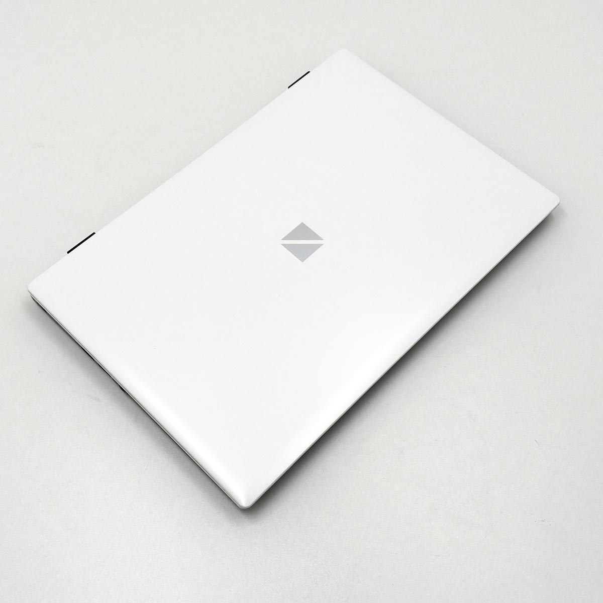 中古 LaVie HM750PAW NEC ノートパソコン Corei7 8565U/16GB/SSD512GB
