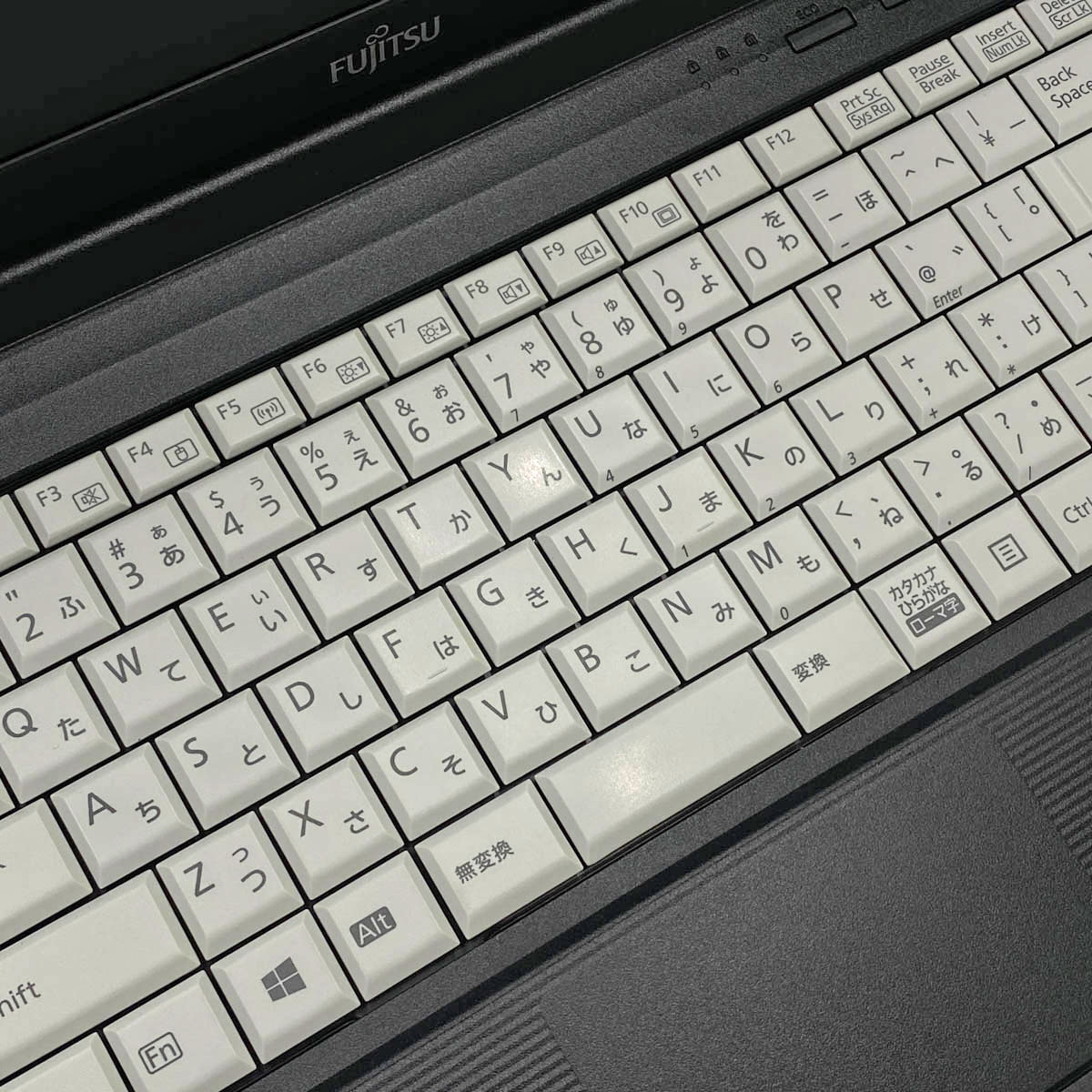 中古 LIFEBOOK A579/B 富士通 ノートパソコン Corei5 8365U/8GB