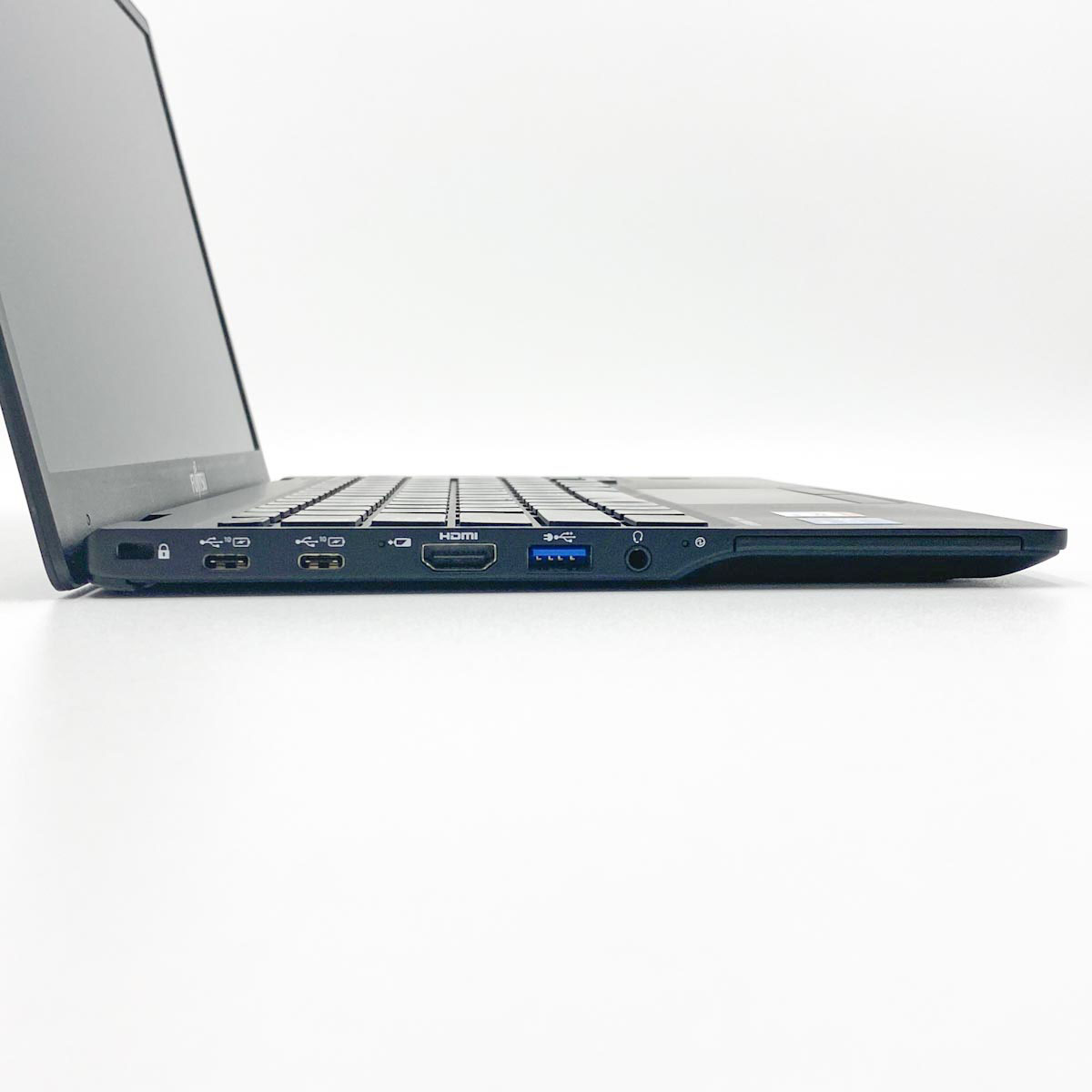 中古 LIFEBOOK U9311/F 富士通 ノートパソコン Corei5 1145G7/16GB