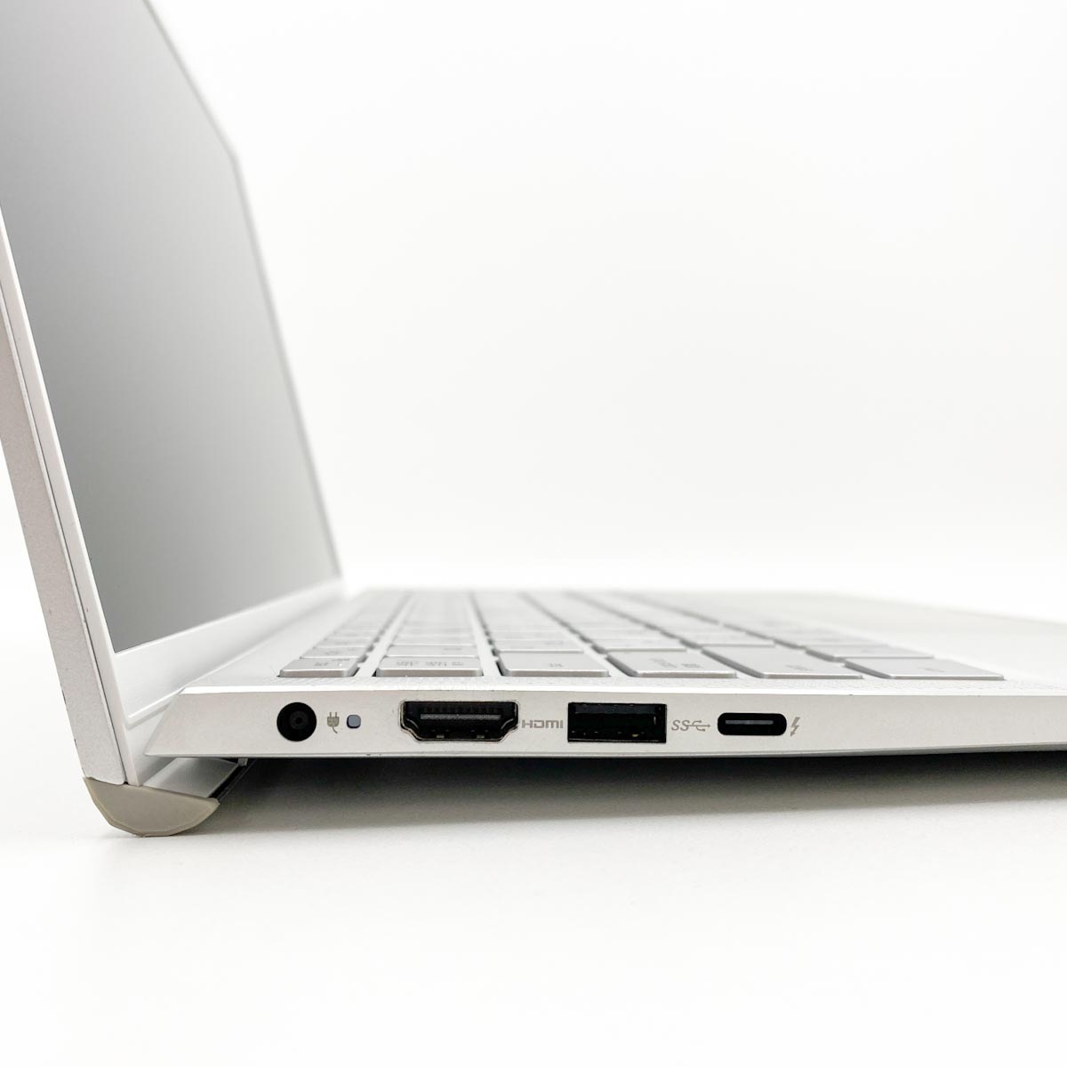 中古 Inspiron 7300 DELL ノートパソコン Corei7 1165G7/16GB