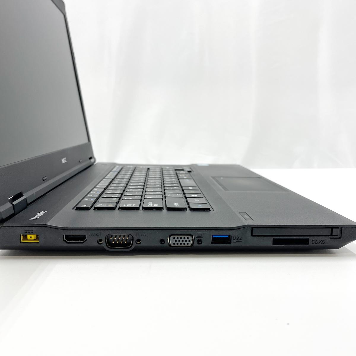 中古 VersaPro VKM17XZG4 NEC ノートパソコン Corei5 8350U/16GB