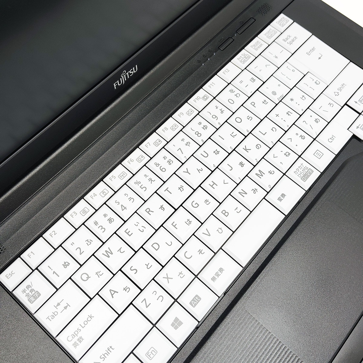 中古 LIFEBOOK A579/B 富士通 ノートパソコン Corei5 8365U/16GB 