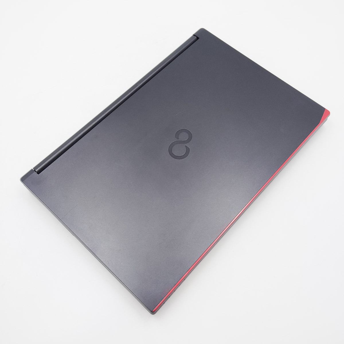★中古富士通 SSD256GB メモリ8GB★A576/PX ノートPC551 中古ノートPC】富士通〈LIFEBOOK A576/TX〉Core i5/SSD256GB/メモリ8GB