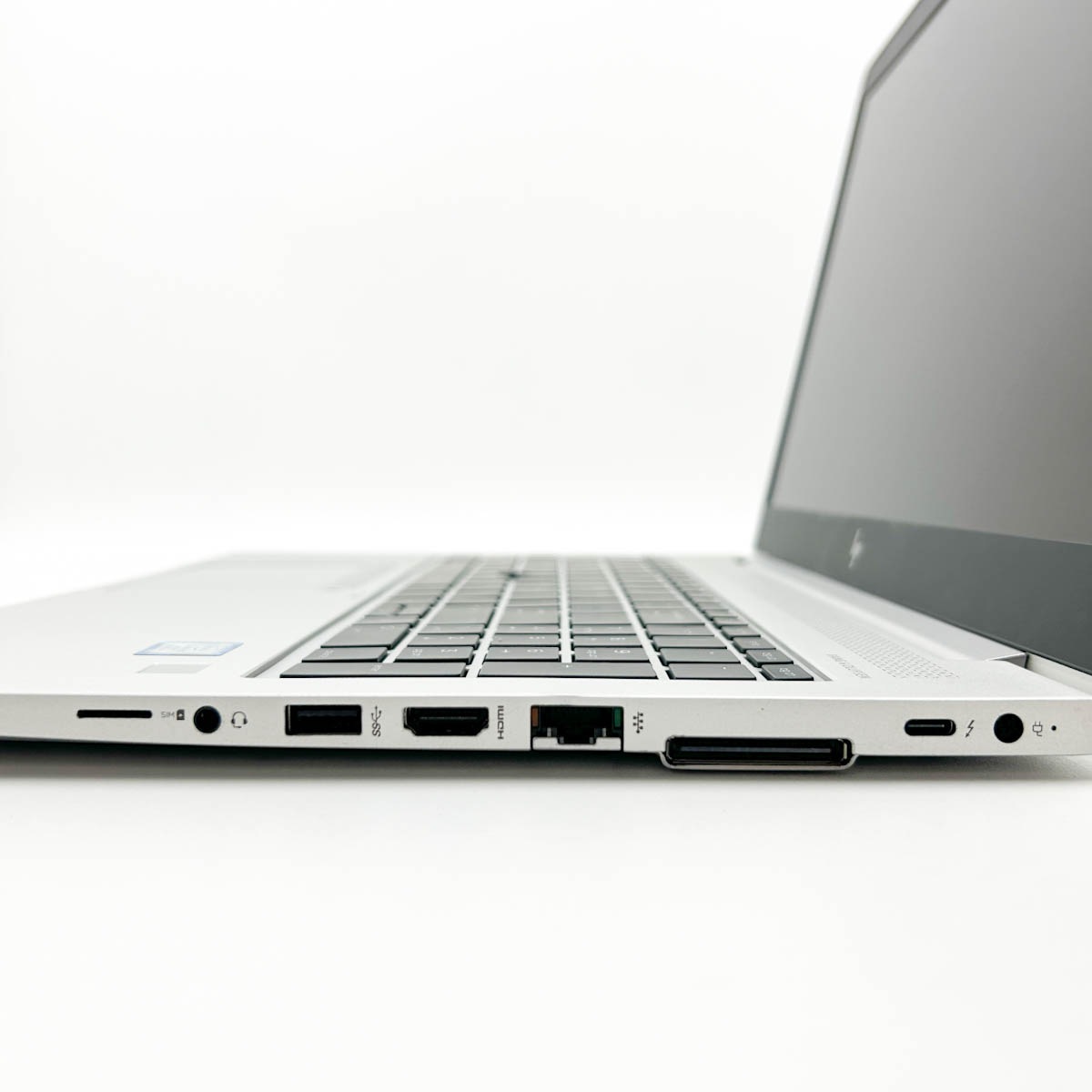 中古 EliteBook 850G6 HP ノートパソコン Corei7 8665U/16GB/SSD256GB 