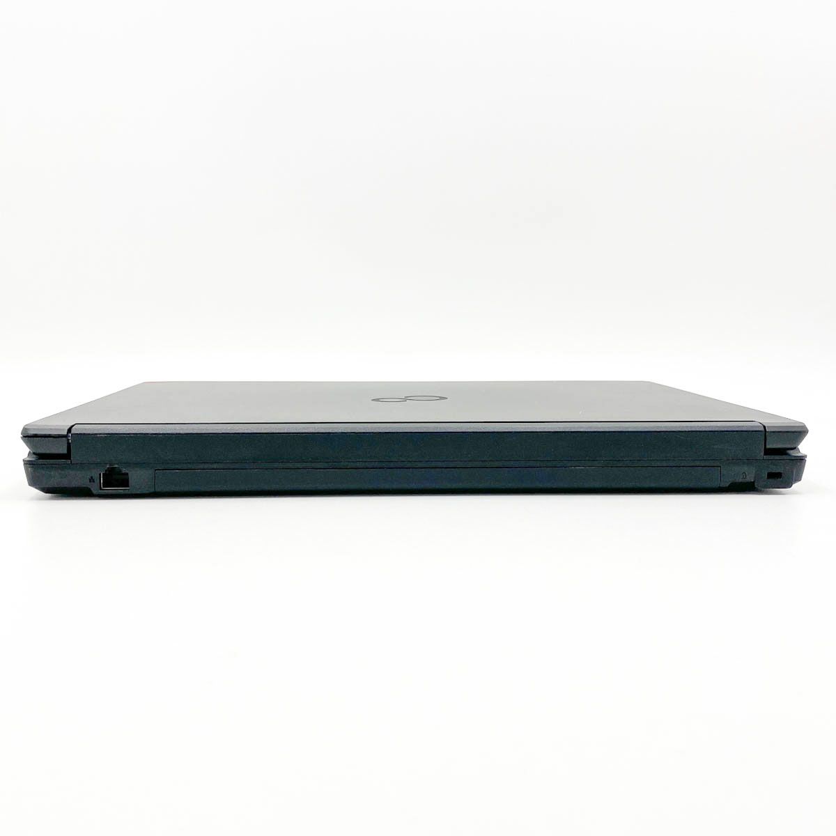 中古 LIFEBOOK A579/BX 富士通 ノートパソコン Corei5 8265U/8GB