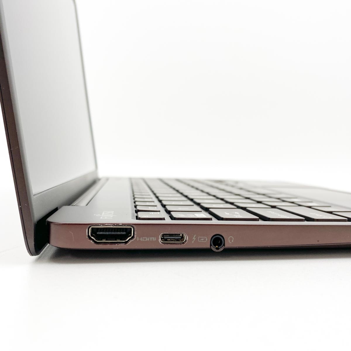 中古 LIFEBOOK CH75/G3 富士通 ノートパソコン Corei5 1240P/8GB