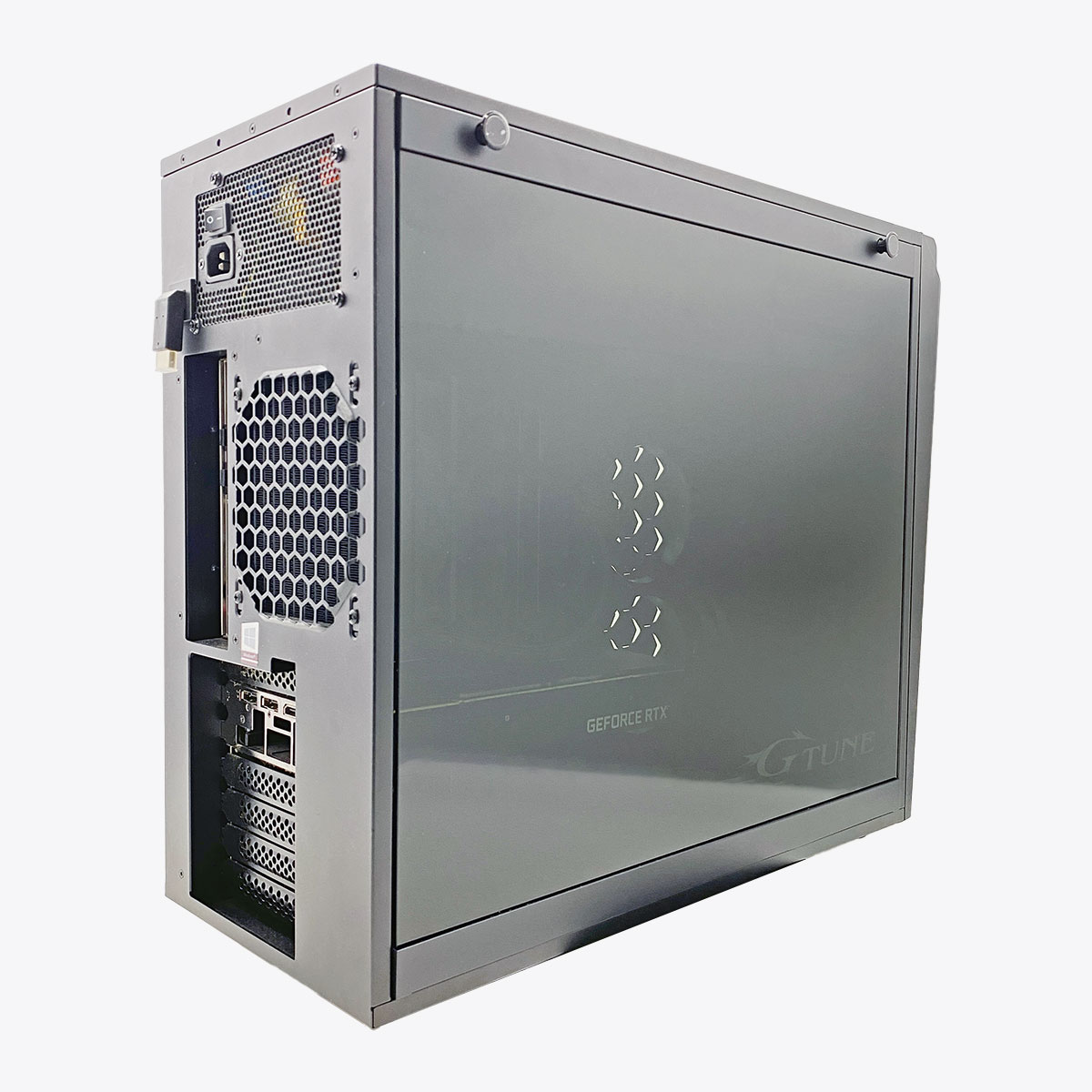 高性能Corei7＆ブルーレイOK❣️新品SSDで爆速✨東芝赤ノートパソコン薄型 高性能Corei7＆ブルーレイOK❣️新品SSDで爆速✨東芝赤ノート