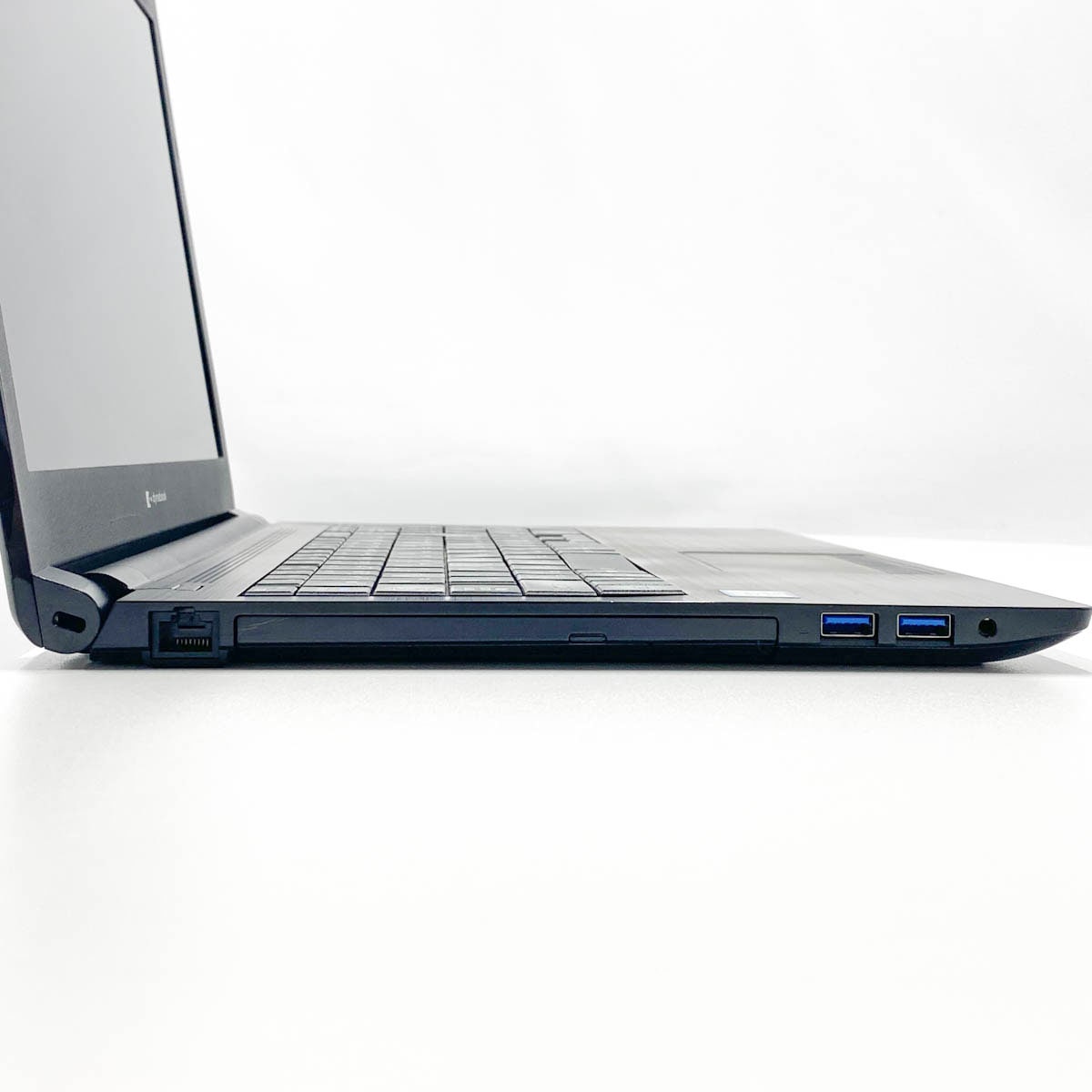 中古 dynabook B65/ER 東芝 ノートパソコン Corei7 8665U/16GB