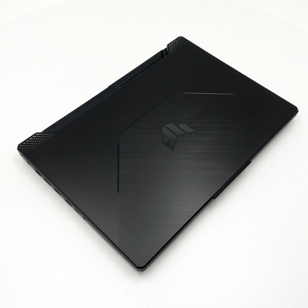 中古 TUF Gaming A15 FA506NCR-R7R3050 ASUS ノートパソコン Ryzen7