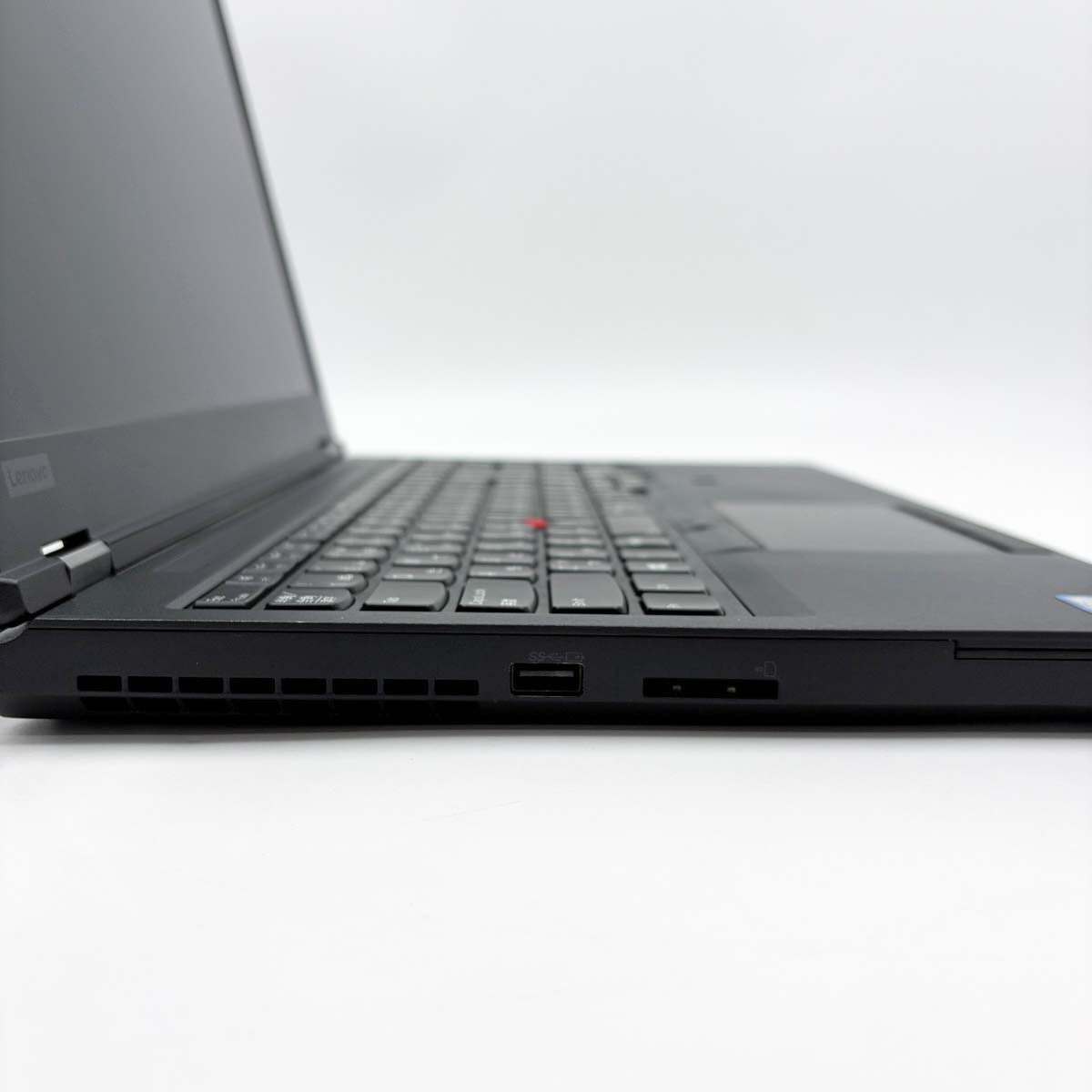 中古 ThinkPad P52 Mobile Workstation Lenovo ノートパソコン Corei7