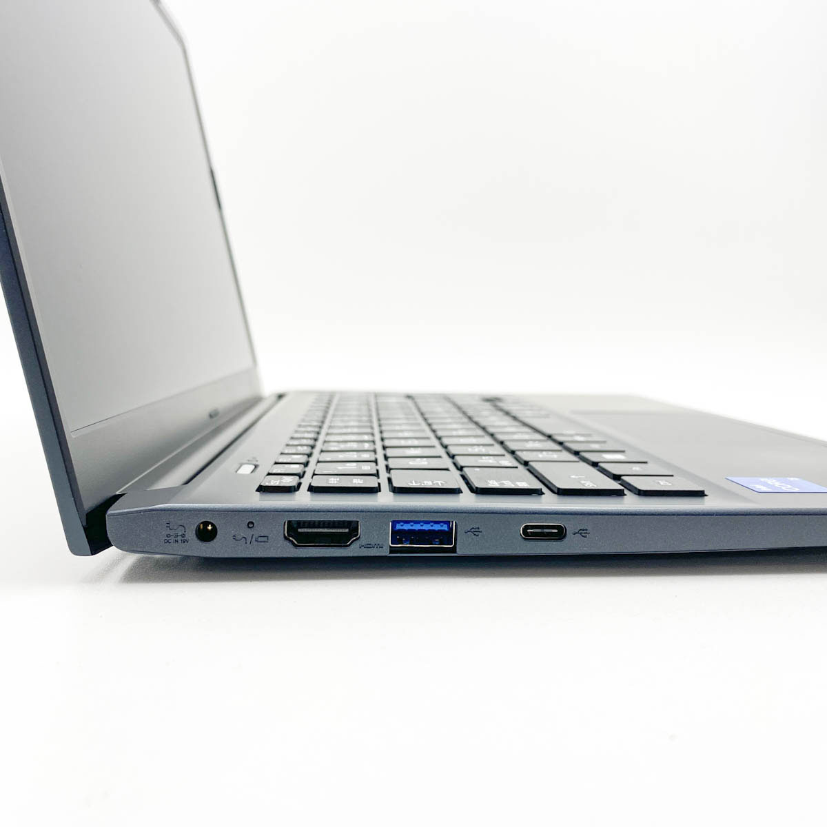 中古 dynabook SJ73/KV 東芝 ノートパソコン Corei5 1235U/8GB