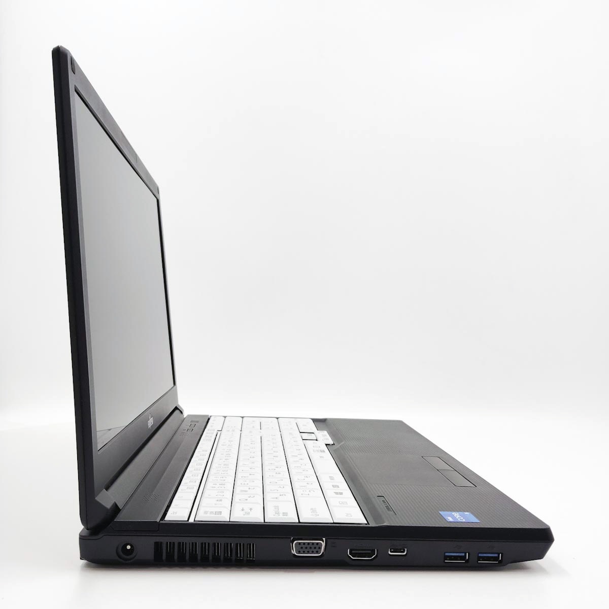 中古 LIFEBOOK A5511/G 富士通 ノートパソコン 【キーボードきれい