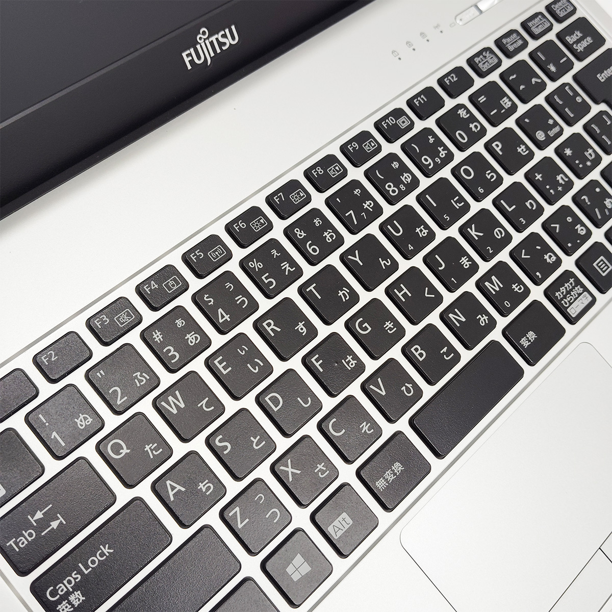 Windowsノート本体 FUJITSU LIFEBOOK S938/V 富士通 ノートパソコン（PC）LIFEBOOK S938/V 各部名称/外観 -FMWORLD