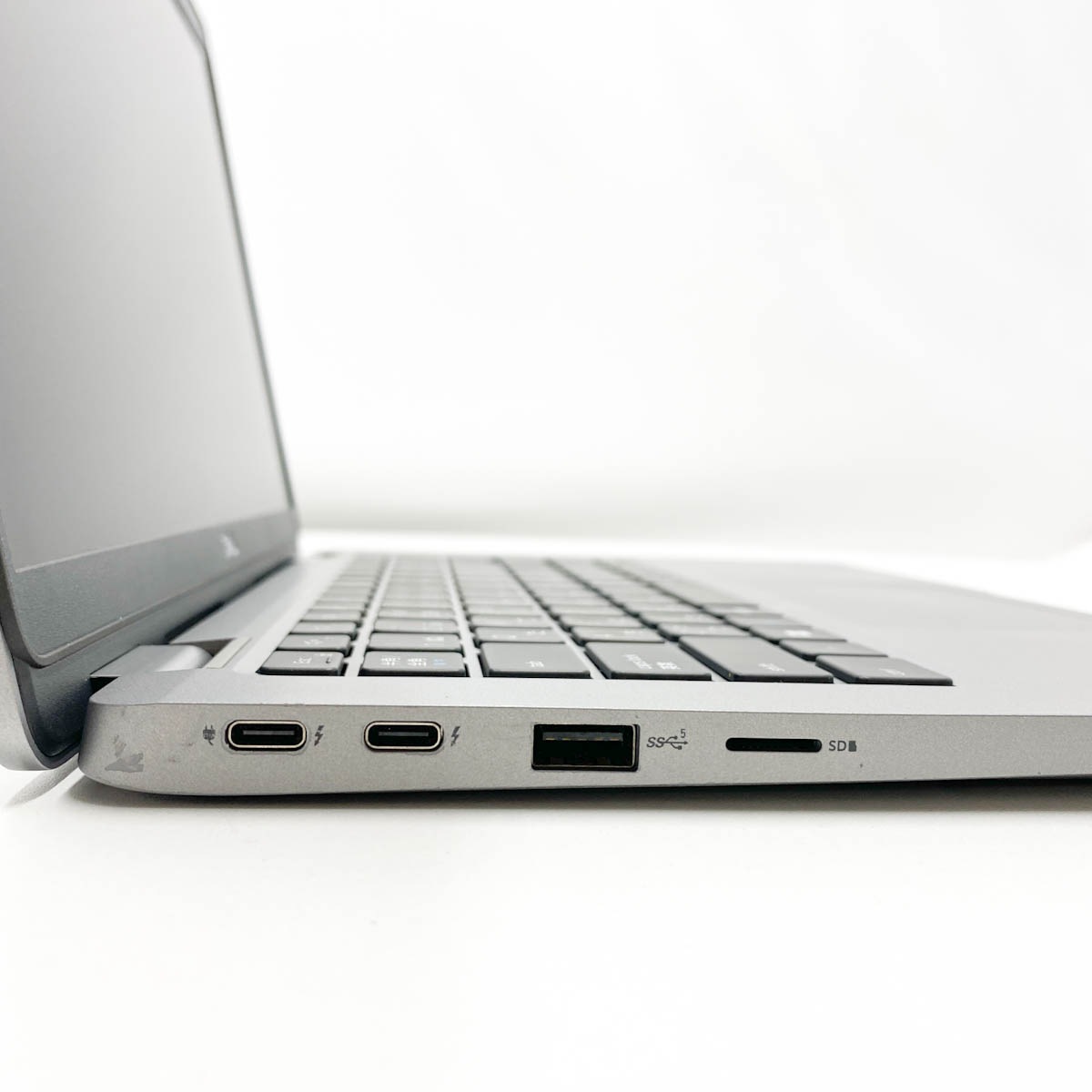 中古 Latitude 5330 DELL ノートパソコン Corei7 1265U/16GB/SSD512GB