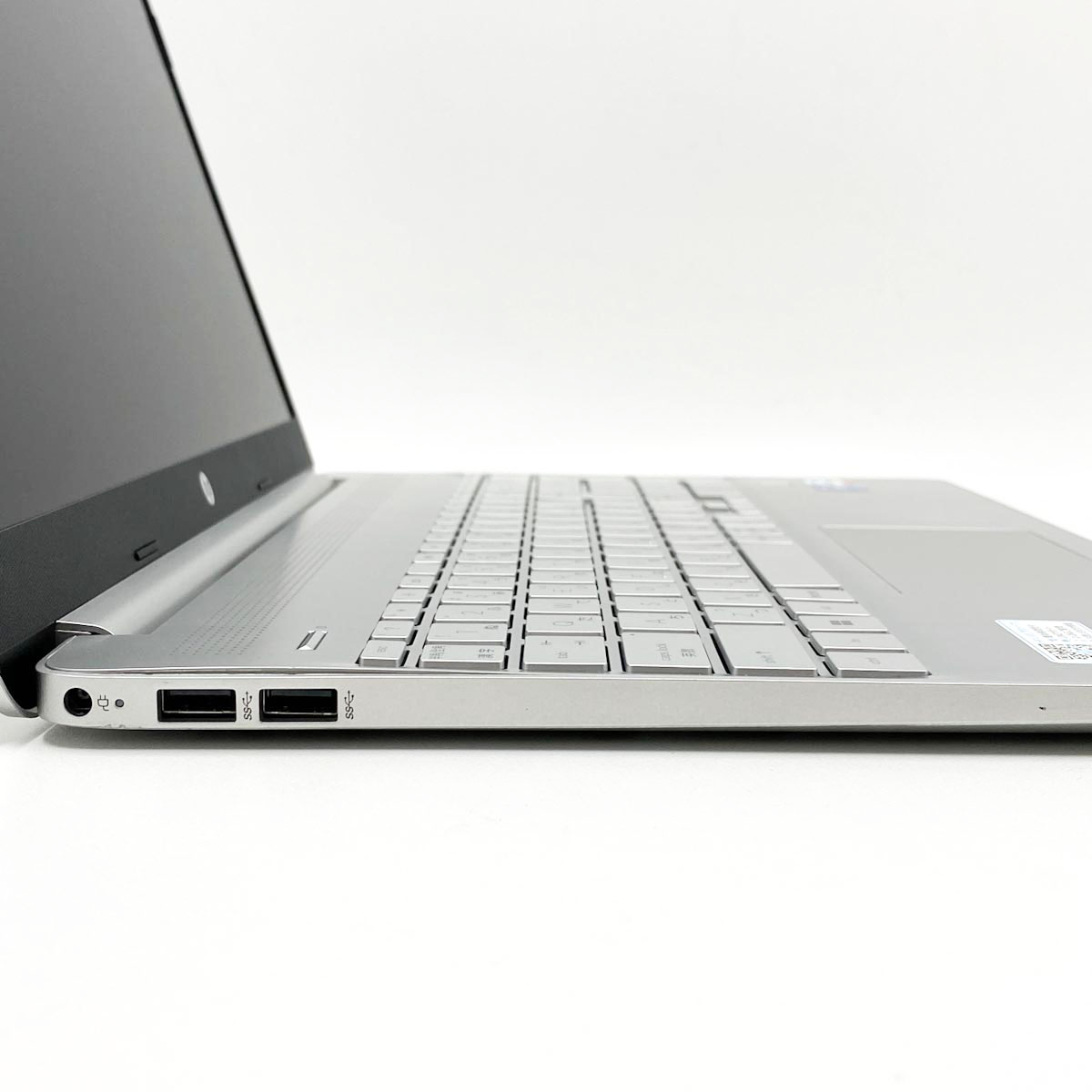 中古 15s-fq5041TU HP ノートパソコン Corei5 1235U/16GB/SSD256GB