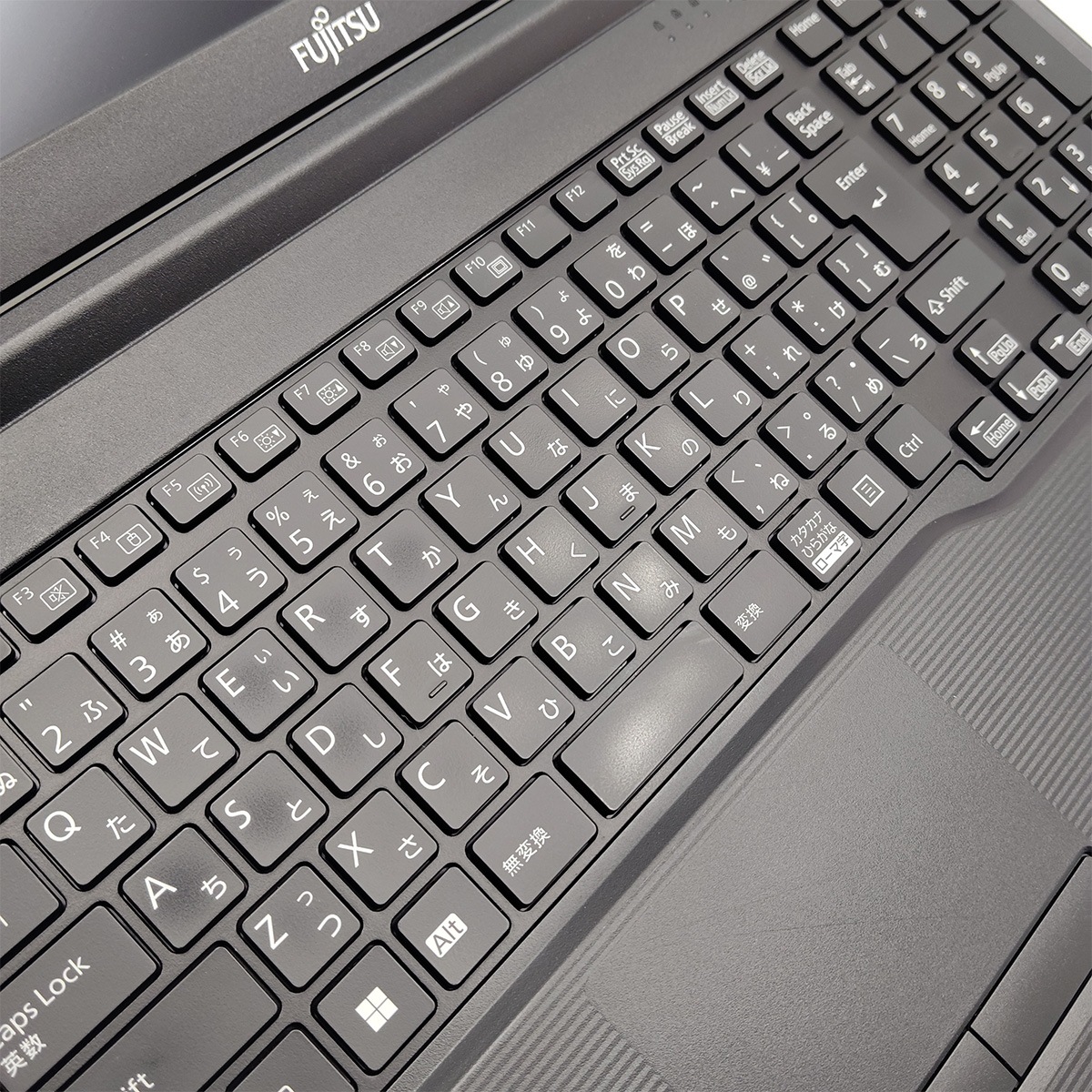 中古 LIFEBOOK A5512/J 富士通 ノートパソコン Corei5 1245U/16GB